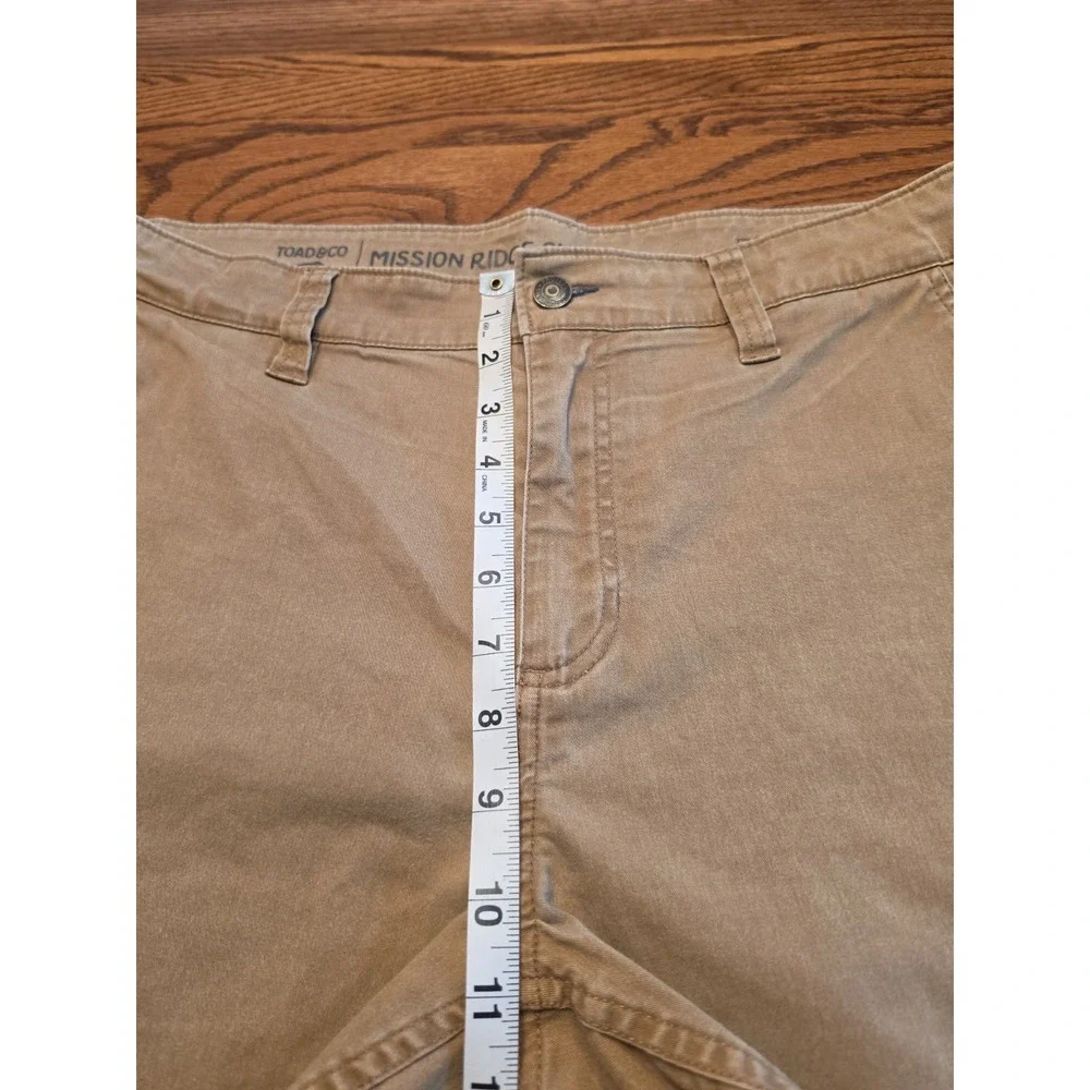Toad &Co Mission Ridge Shorts Men's 36 Tan Organic Cotton Blend Chino Classic